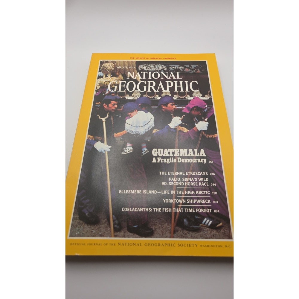 National Geographic Magazine | June 1988 | Like New